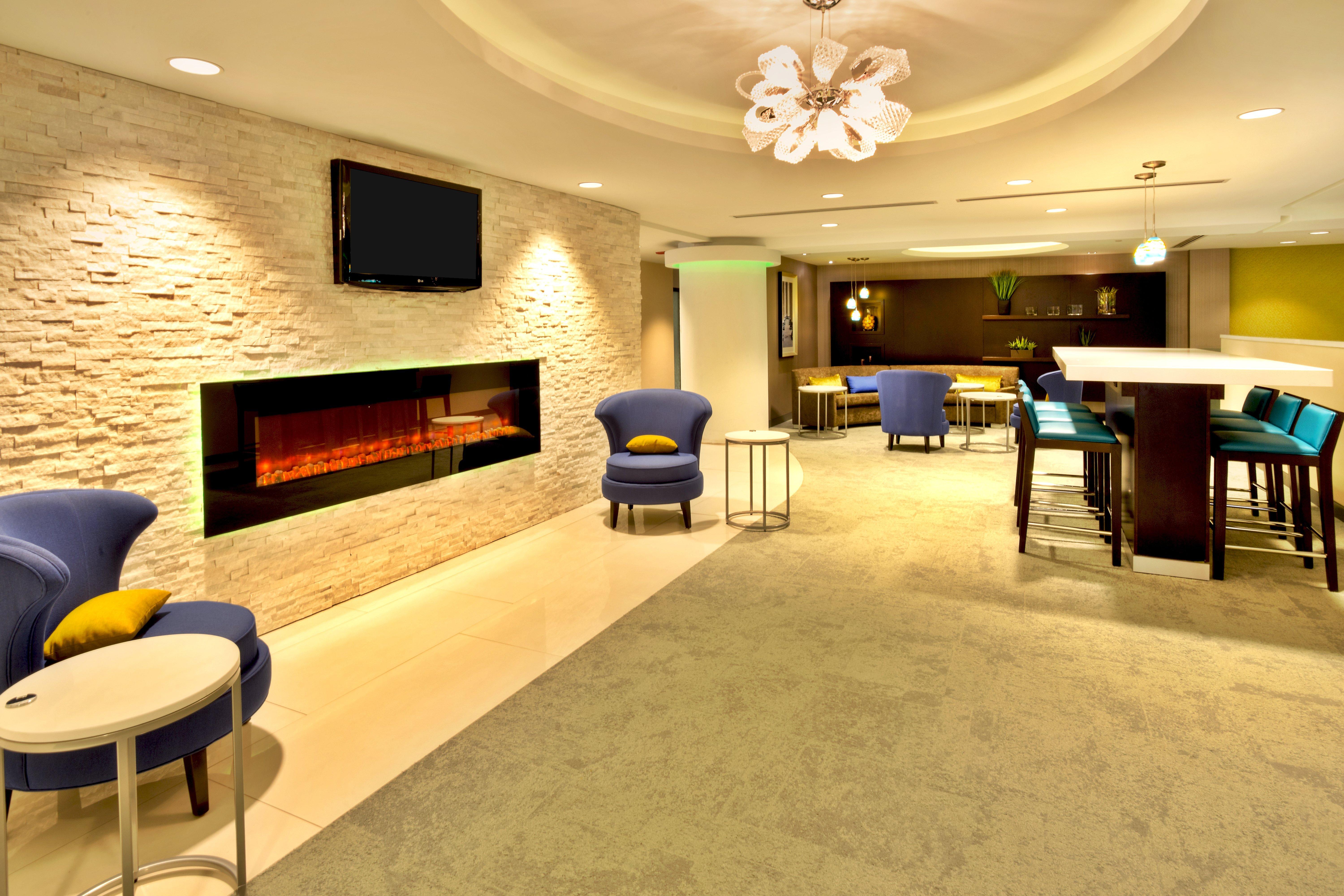 Hotel Crowne Plaza Kitchener-Waterloo By Ihg Exterior foto